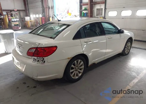 2010 Chrysler Sebring Limited from USA, damaged, VIN 1C3CC5FB9AN138378